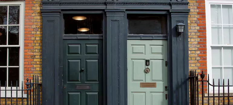 Front Door Window Replacement in Buenaventura Lakes, FL