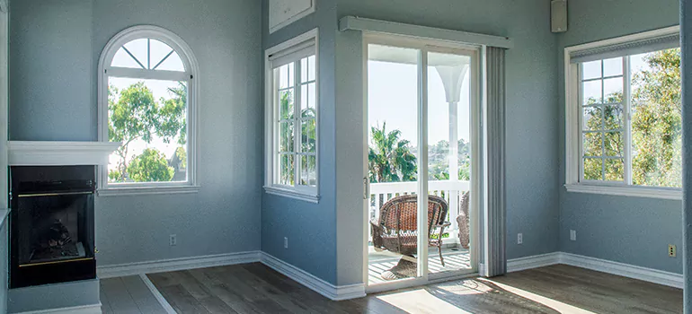 Glass Door Repair in Buenaventura Lakes, FL