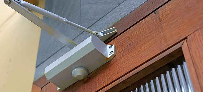 Electric Garage Door Opener Installation in Buenaventura Lakes, FL